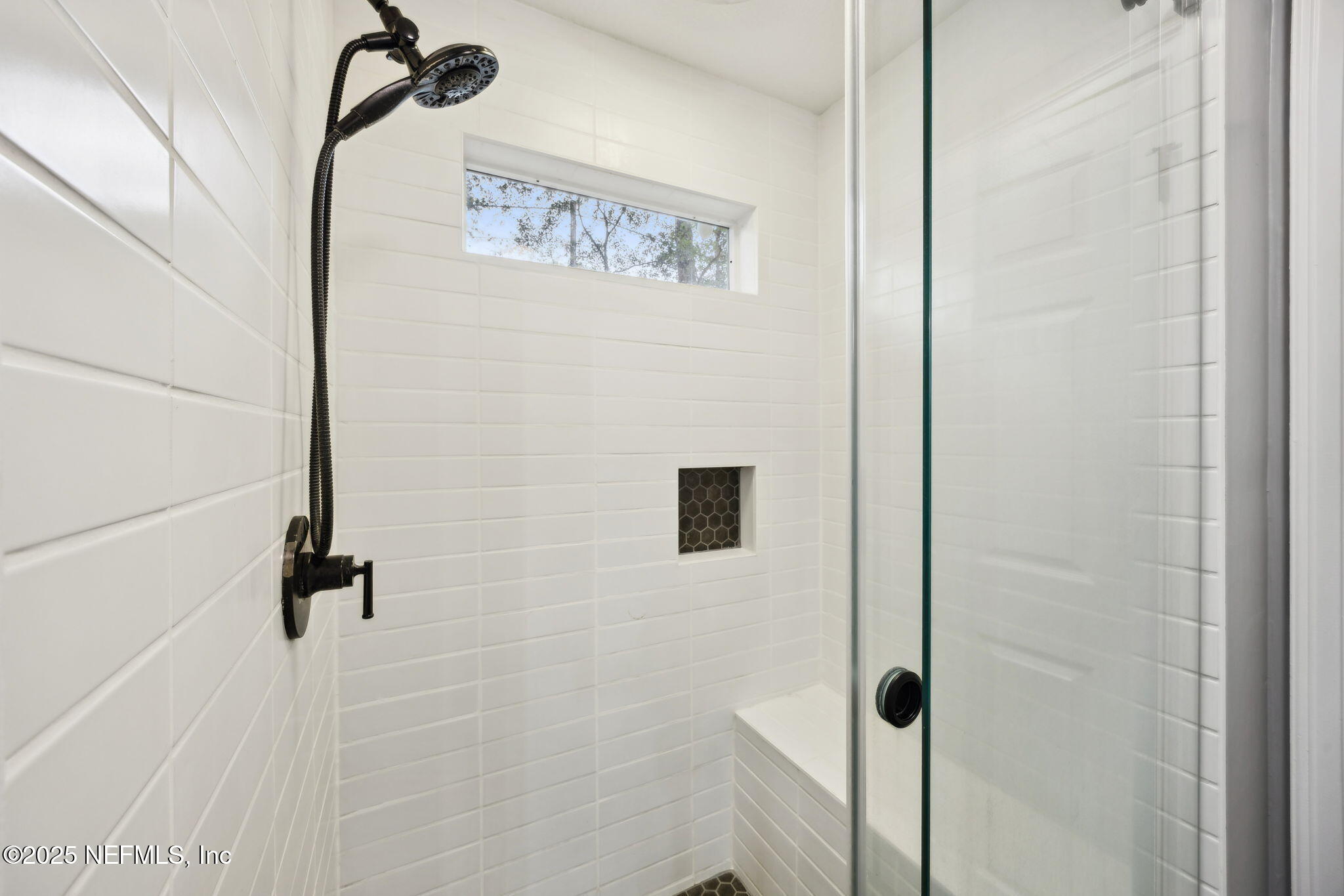 13193 Caldwell Road Jacksonville, FL 32226 - Photo 25 of 50 a bathroom with a shower