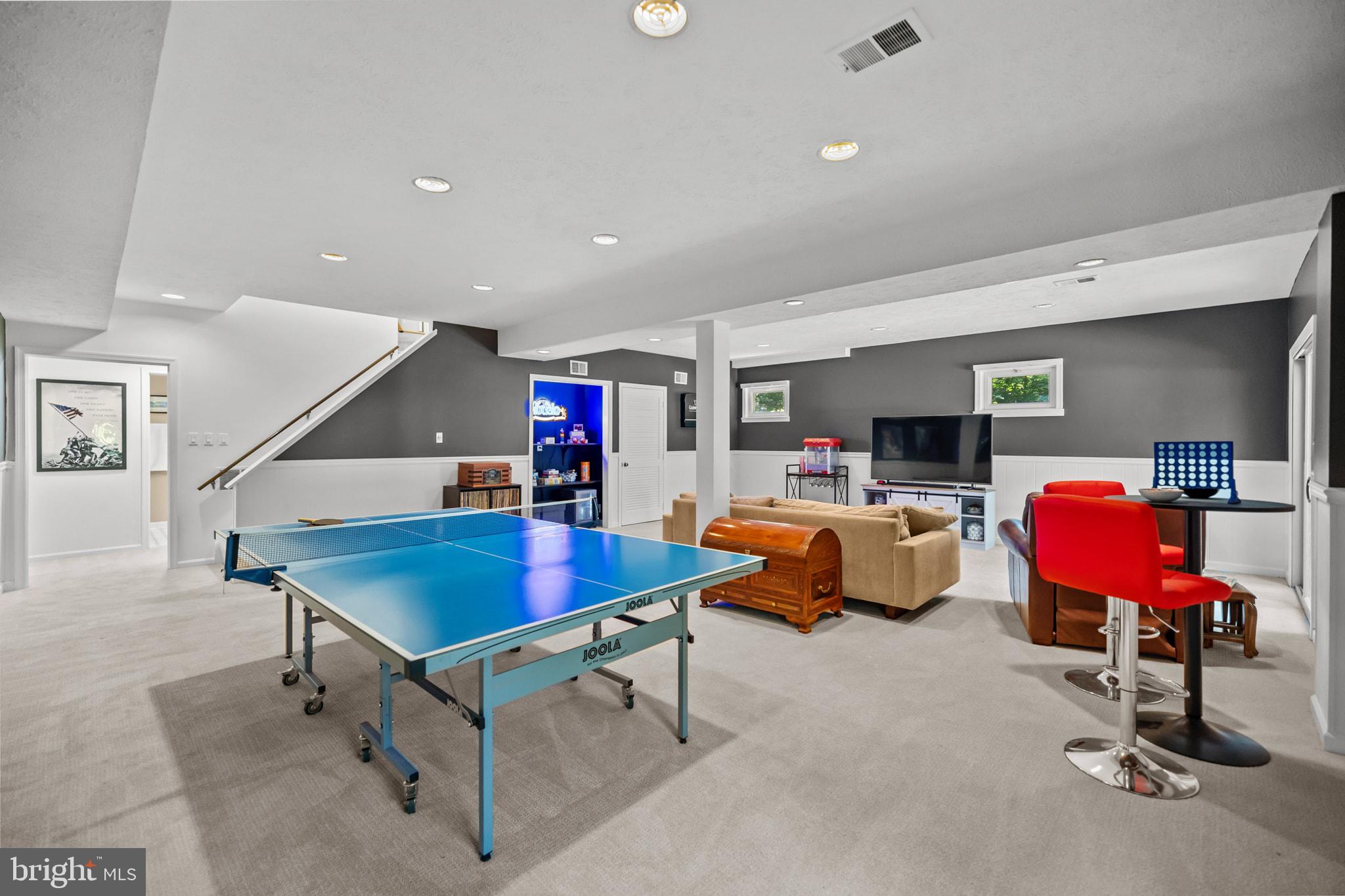 12007 Turf Lane Reston, VA 20191 - Photo 47 of 69