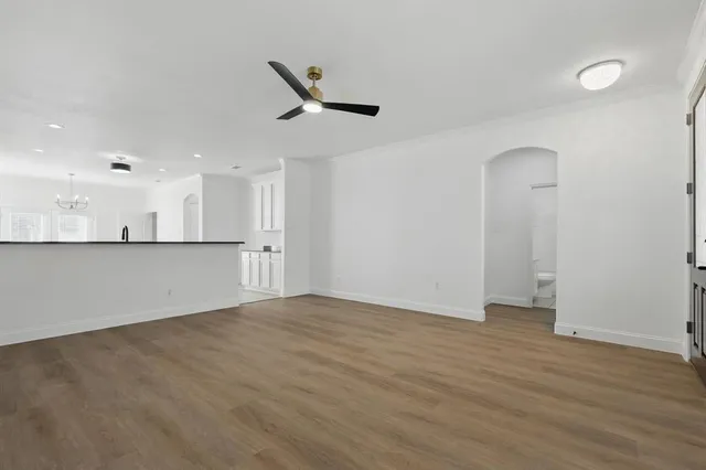 $300,000 | 924 Charleston Lane, Savannah, TX 76227