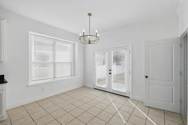 $300,000 | 924 Charleston Lane, Savannah, TX 76227