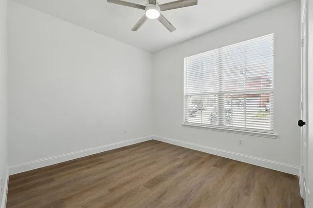 $300,000 | 924 Charleston Lane, Savannah, TX 76227