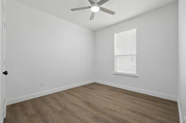 $300,000 | 924 Charleston Lane, Savannah, TX 76227