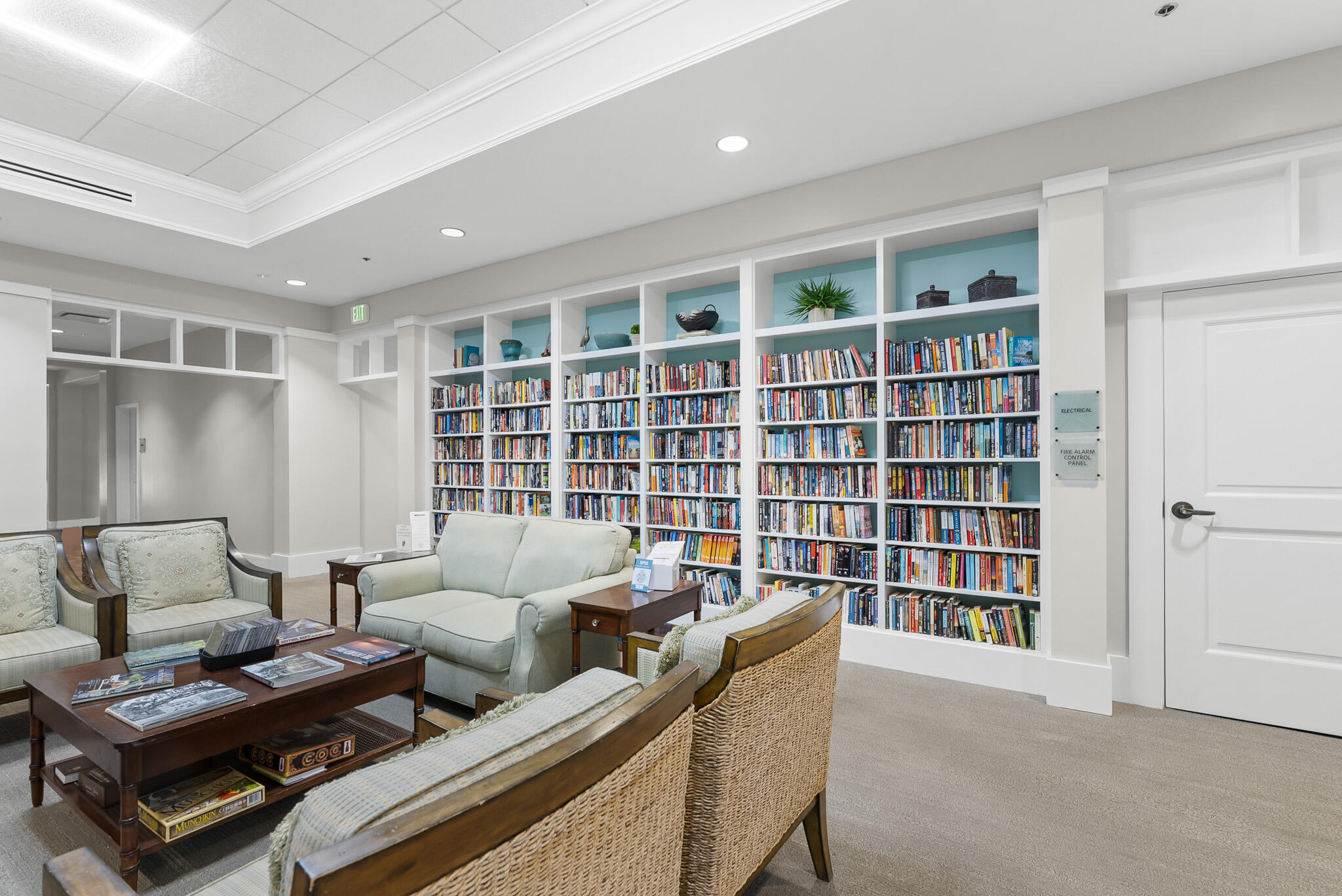 2433 Racquet Club Drive Seabrook Island, SC 29455 - Photo 91 of 109 Lakehouse Library