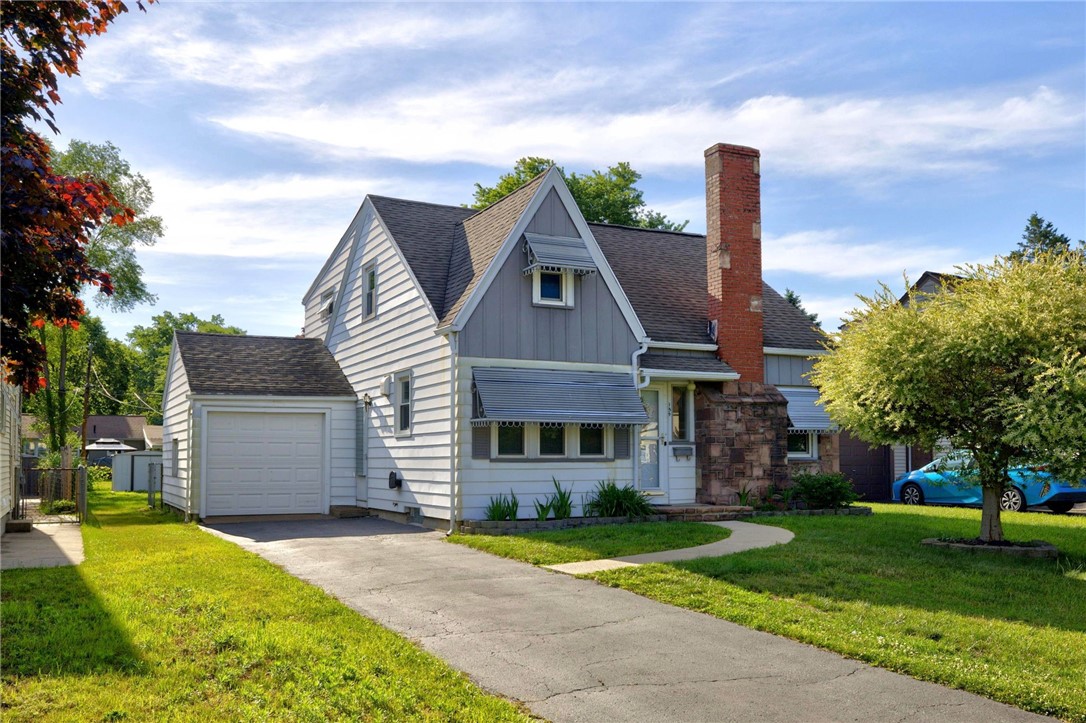 159 Whitman Road Greece, NY 14616 - Photo 3 of 33