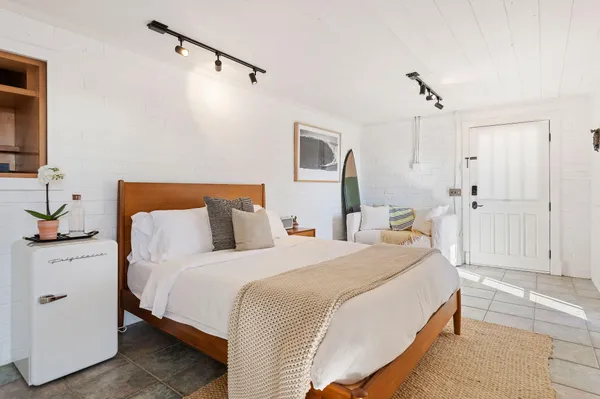 $8,500 | 909 Alameda Padre Serra, Santa Barbara, CA 93103