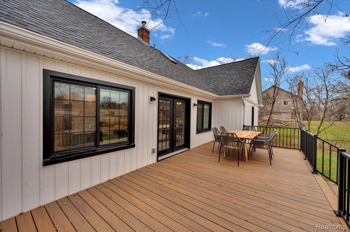 3963 Nearing Road Rochester, MI 48309 - Photo 12 of 40 Gallery Image 12