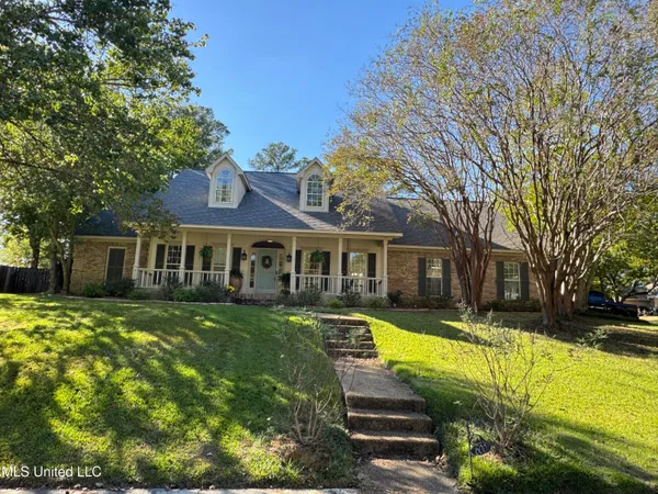 $489,900 | 600 Pinecrest Drive, Madison, MS 39110