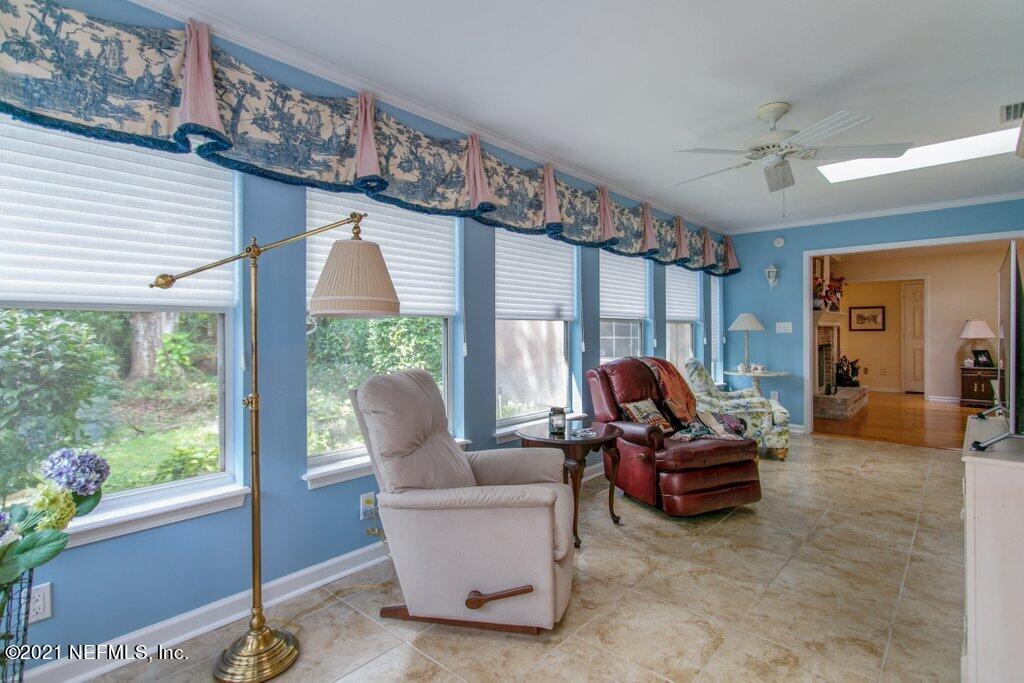 10946 Heathfield Road Jacksonville, FL 32225 - Photo 17 of 39 Natural light