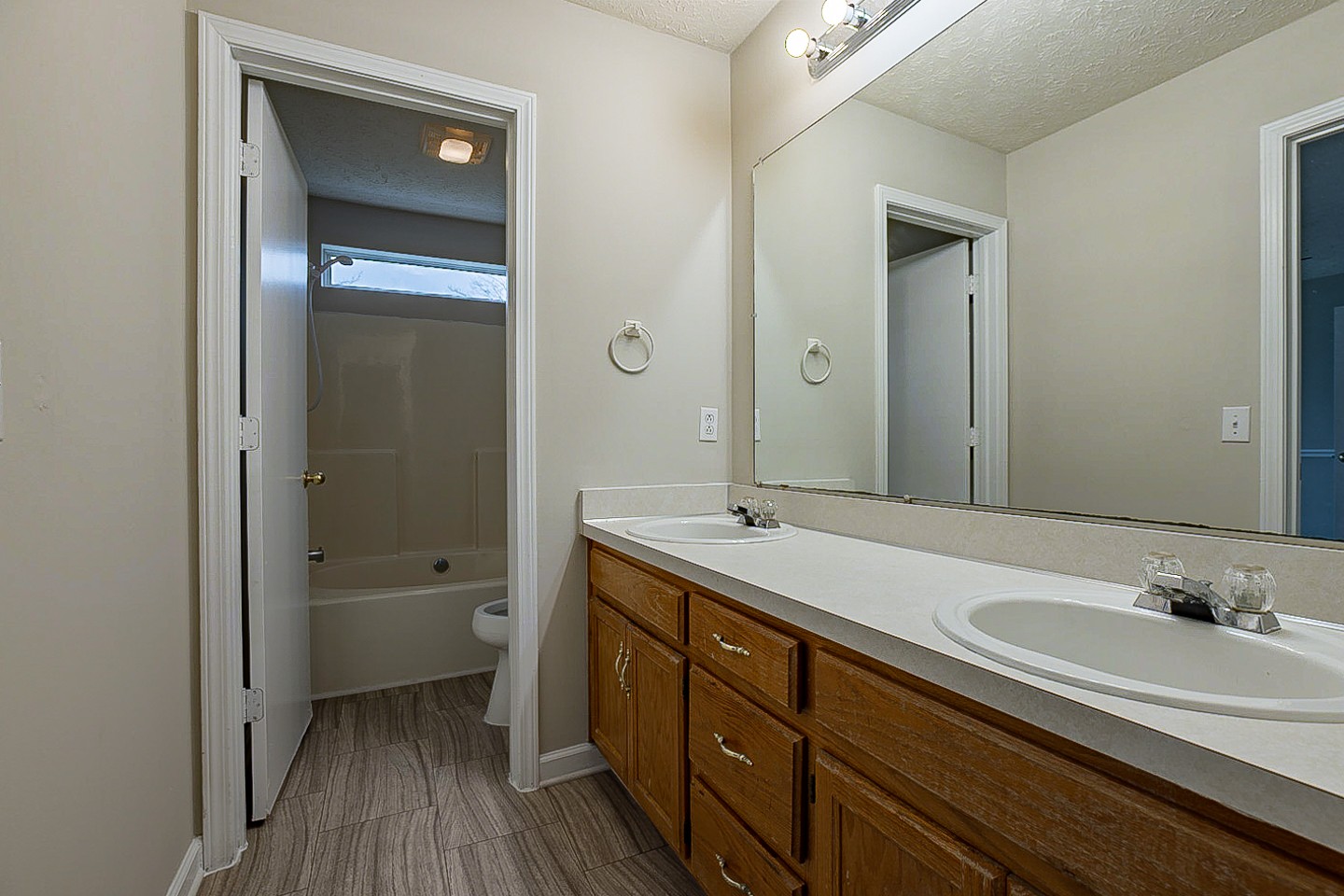1008 Ridge Trail Goodlettsville, TN 37072 - Photo 12 of 21 a bathroom with a sink a toilet and shower