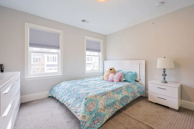 $835,000 | 8 Riverstone Way, Unit 8, Franklin, MA 02038