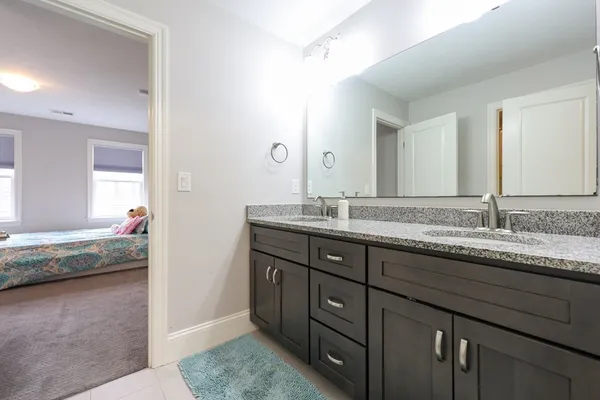 $799,900 | 8 Riverstone Way, Unit 8, Franklin, MA 02038