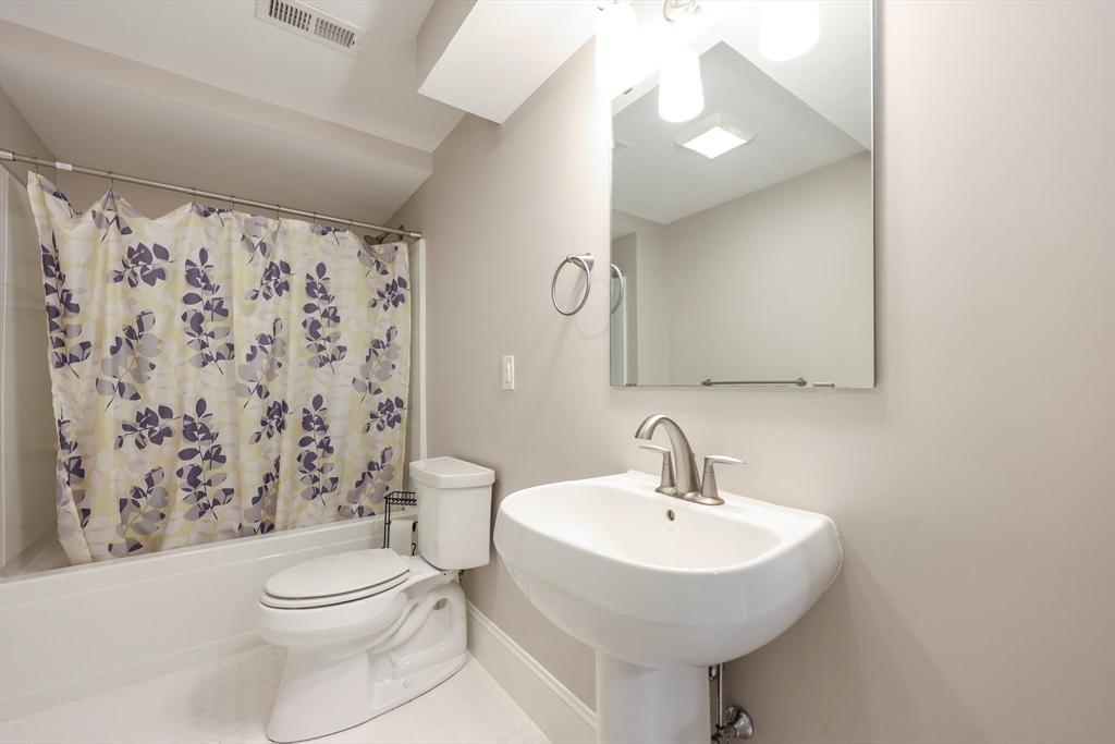 8 Riverstone Way, Unit 8 Franklin, MA 02038 - Photo 35 of 41