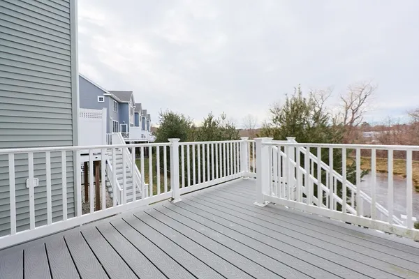 $799,900 | 8 Riverstone Way, Unit 8, Franklin, MA 02038