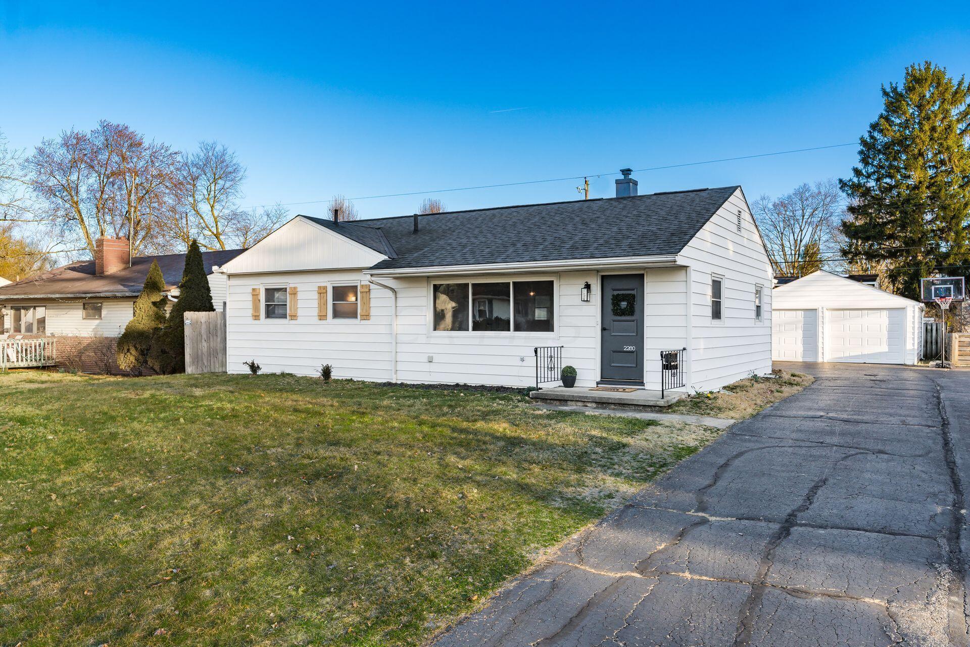 2260 Shrewsbury Road Columbus, OH 43221 - Photo 33 of 39 003_ Rd Columbus OH 43221 USA