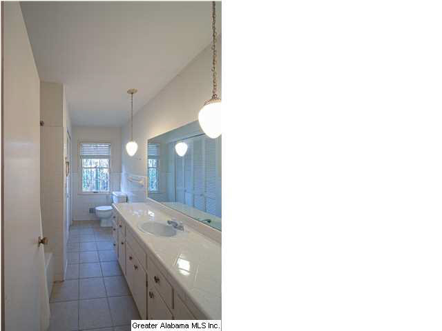 1633 Carson Road Birmingham, AL 35215 - Photo 26 of 32