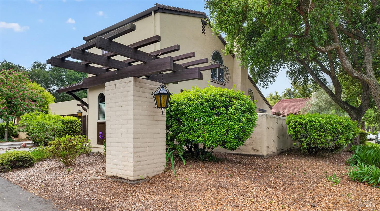 820 Adobe Drive Santa Rosa, CA 95404 - Photo 3 of 38