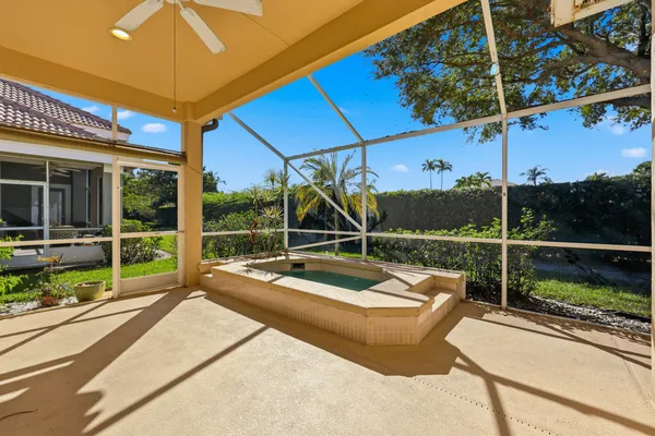 $659,000 | 7954 Southeast Hempstead Circle, Hobe Sound, FL 33455