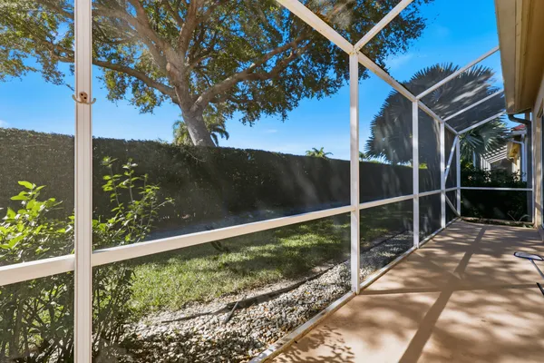$659,000 | 7954 Southeast Hempstead Circle, Hobe Sound, FL 33455