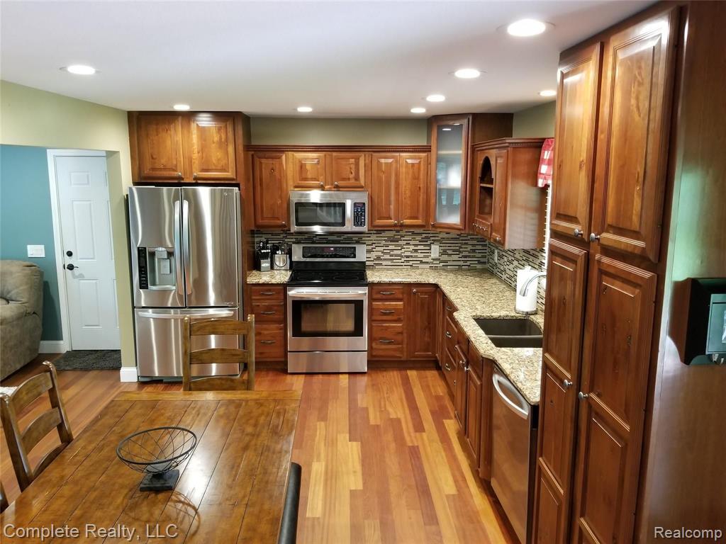 9339 West Stanley Road Flushing, MI 48433 - Photo 25 of 80
