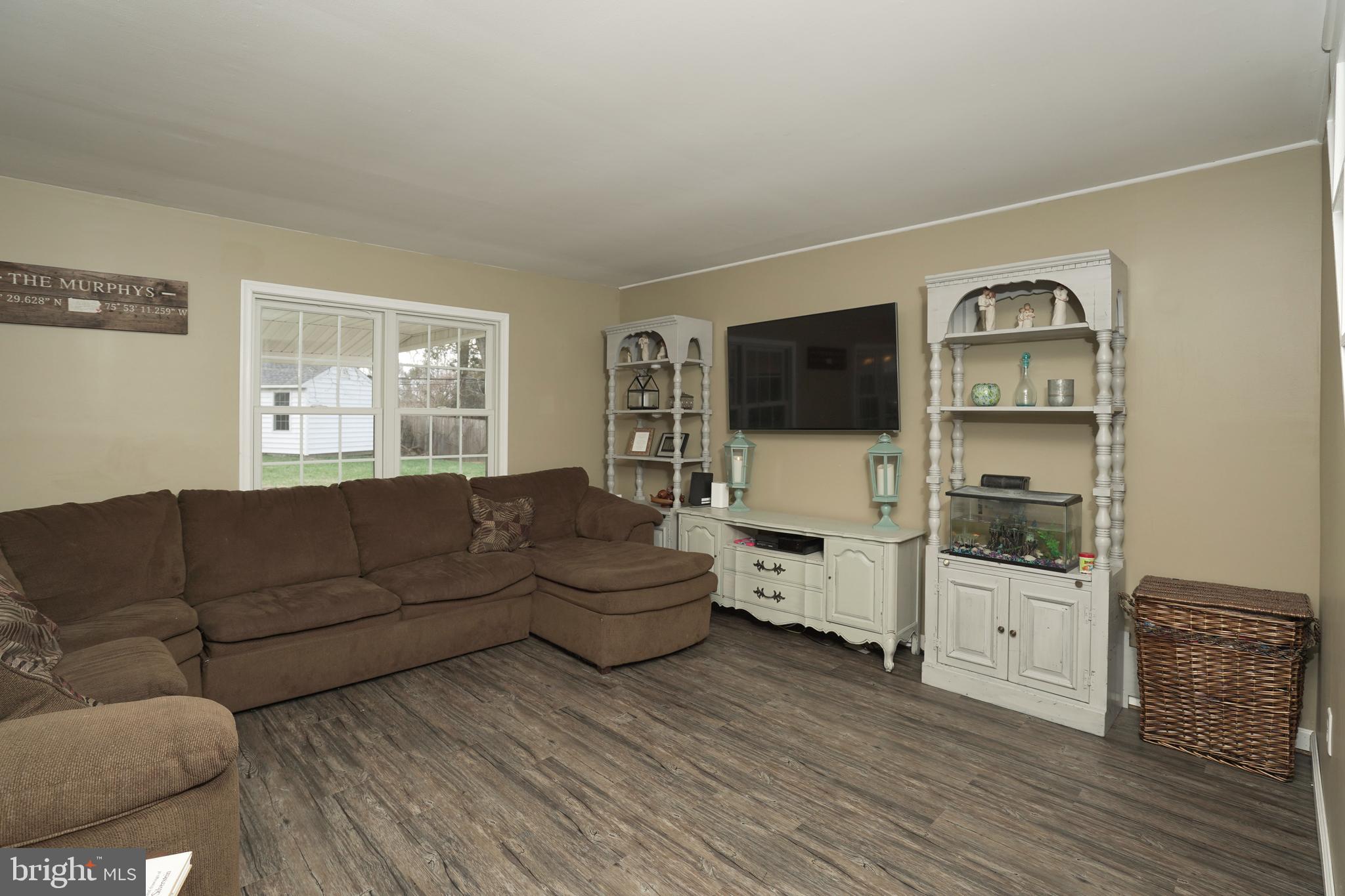35 Firebush Road Levittown, PA 19056 - Photo 13 of 44