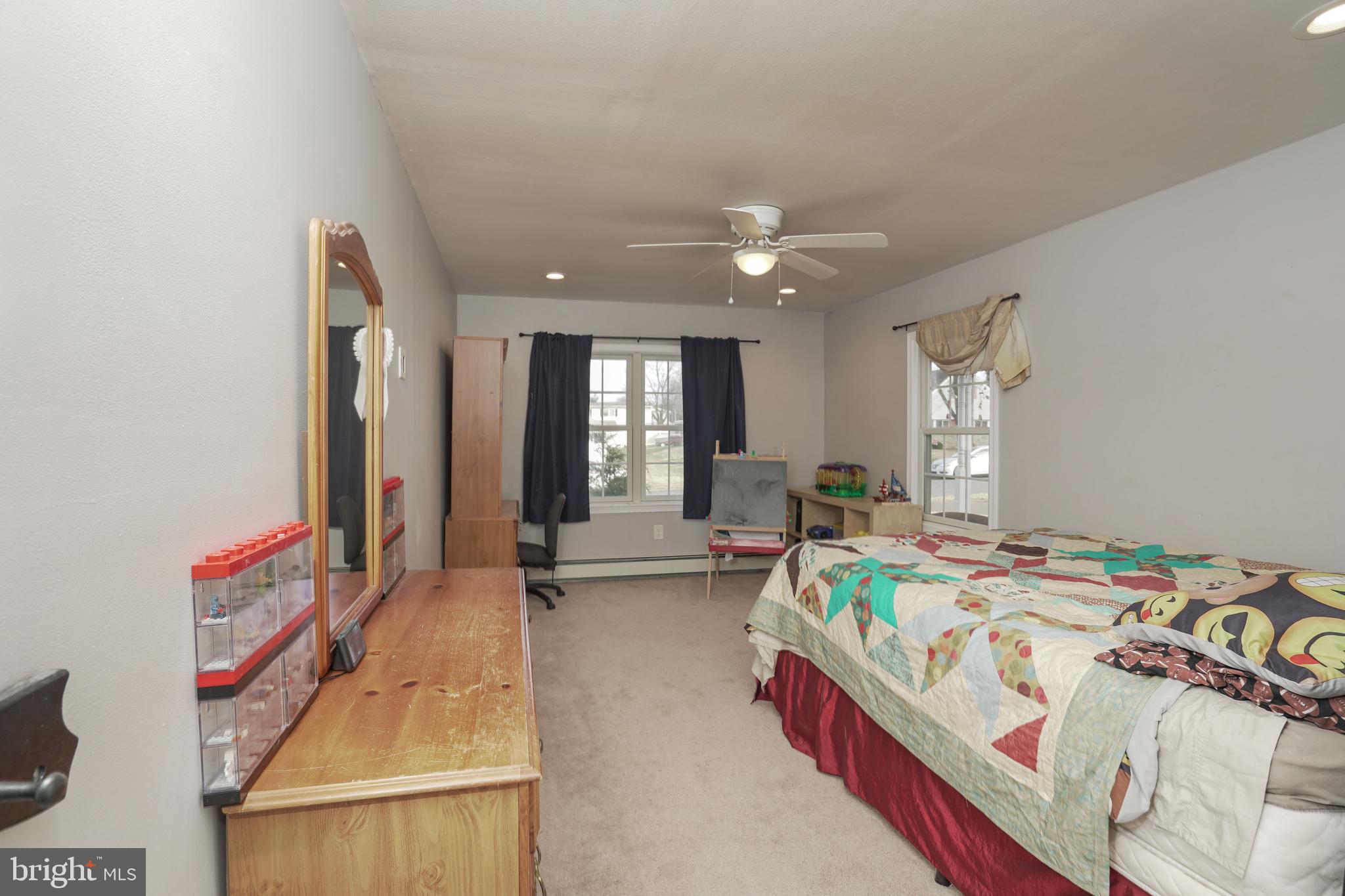 35 Firebush Road Levittown, PA 19056 - Photo 14 of 44