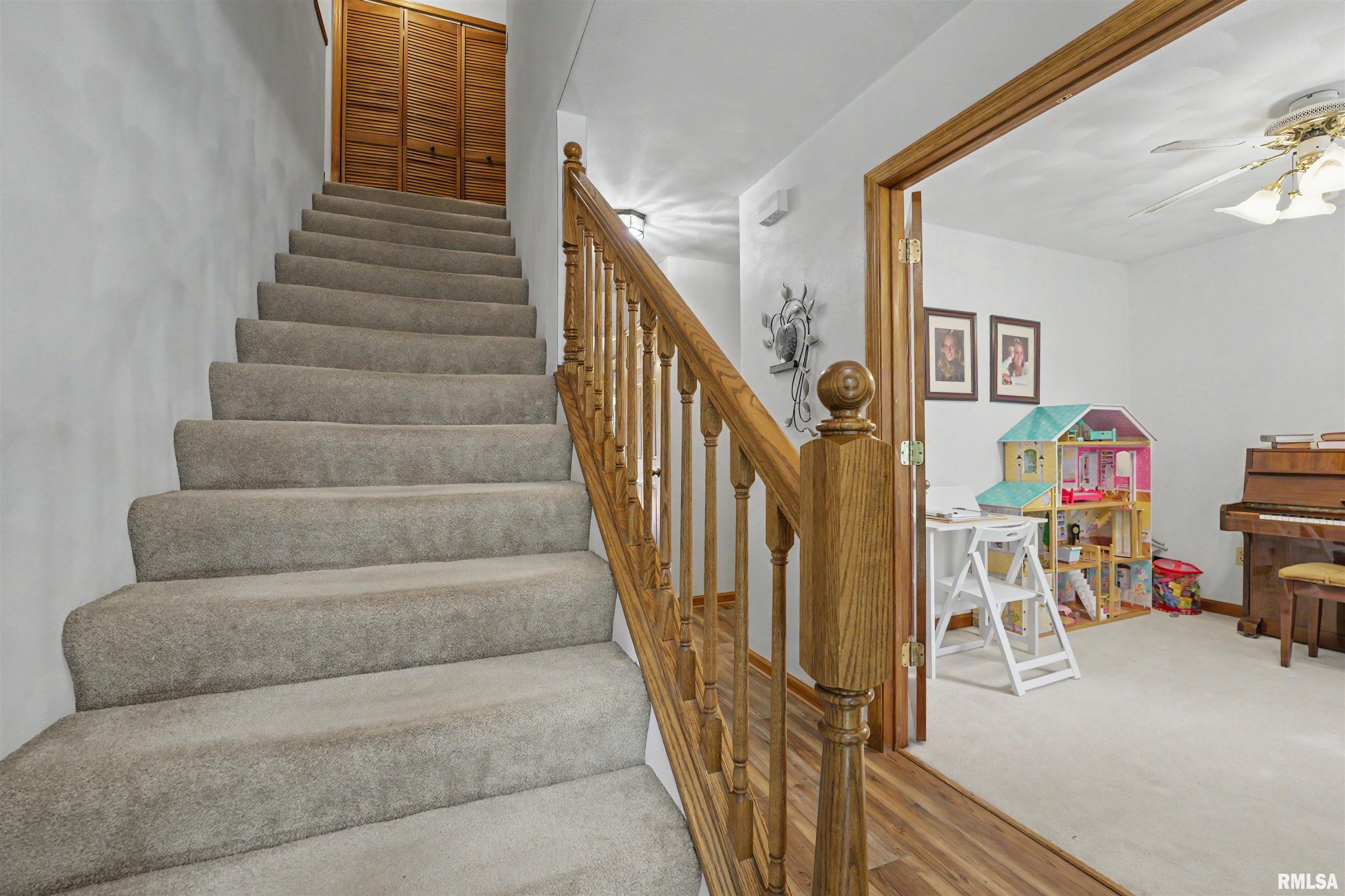 213 Woodlawn Road Lincoln, IL 62656 - Photo 12 of 36