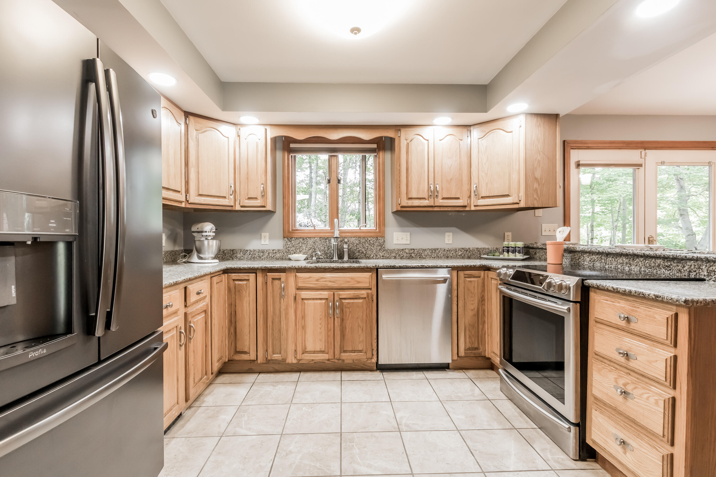 46 Friar Lane Cumberland Center, ME 04021 - Photo 11 of 60 20220628AV-71027