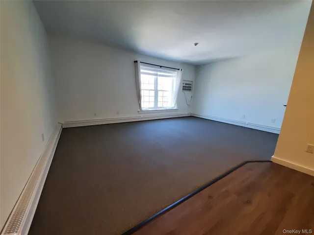 $2,400 | 100 Mariners Way, Port Jefferson, NY 11777