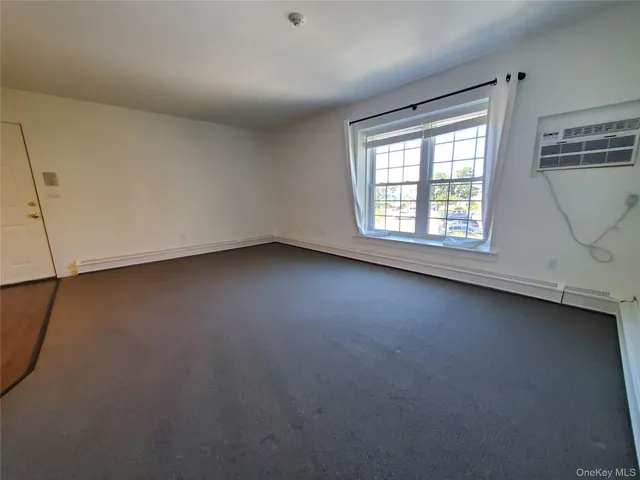 $2,400 | 100 Mariners Way, Port Jefferson, NY 11777