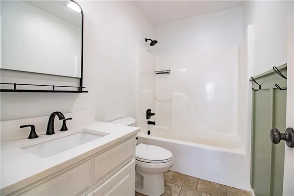 $345,000 | 1321 Fawn Lane, Warrensburg, MO 64093
