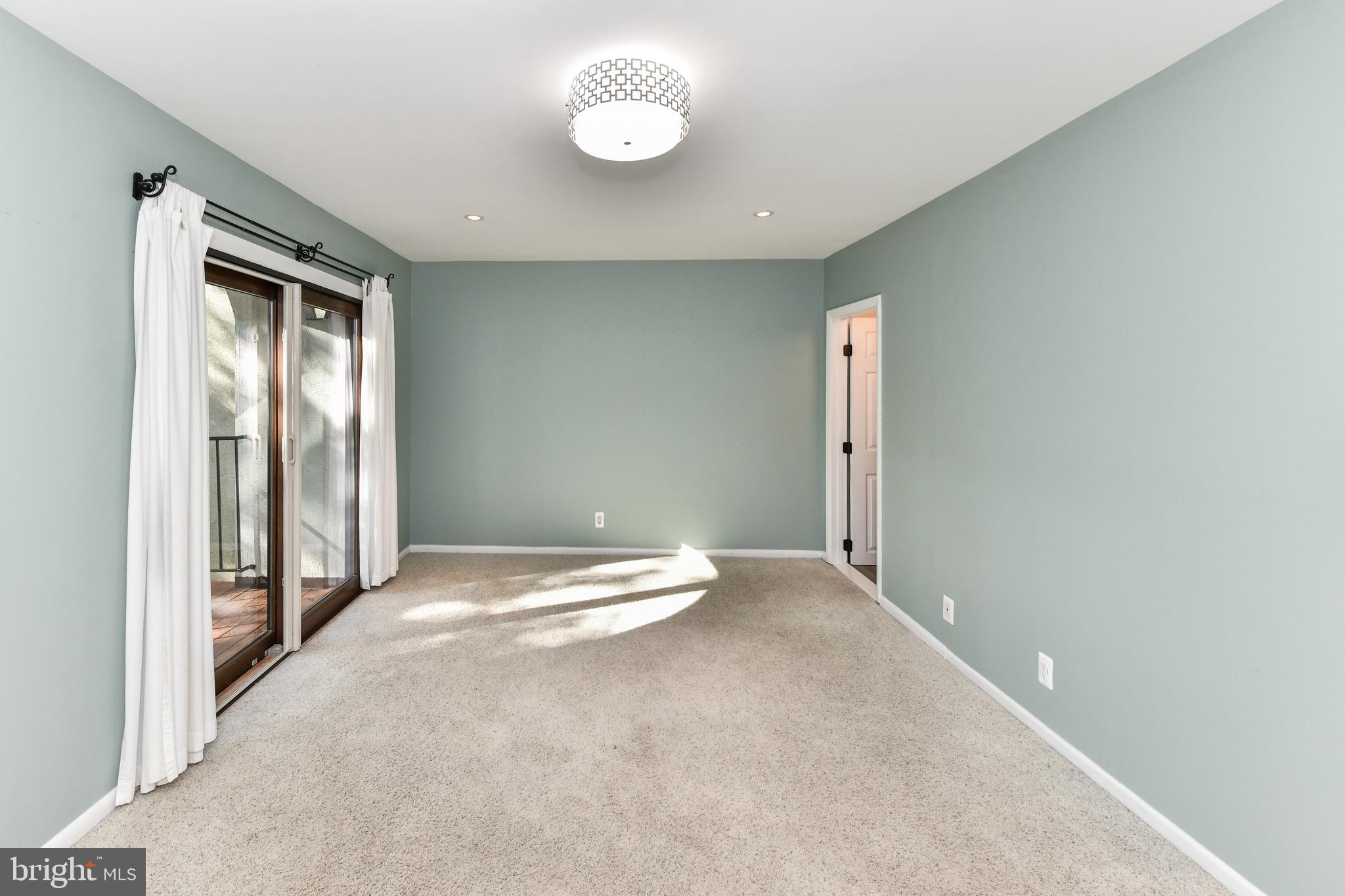 1621 Valencia Way Reston, VA 20190 - Photo 21 of 44 Master Bedroom