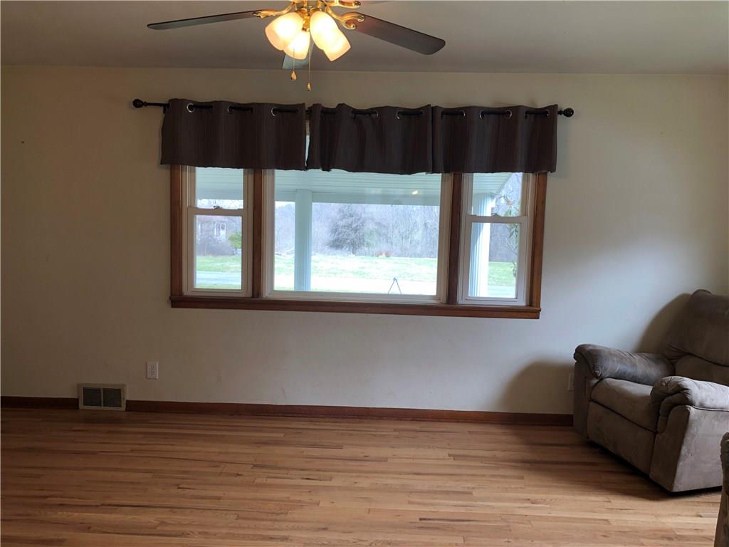 4071 Marr Road Pulaski, PA 16143 - Photo 7 of 21