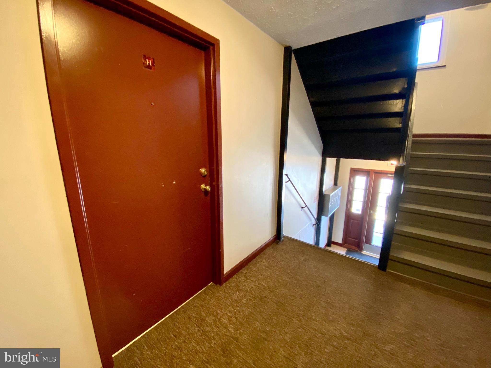 995 Heather Ridge Drive, Unit 4H Frederick, MD 21702 - Photo 2 of 24 Gallery Image 2