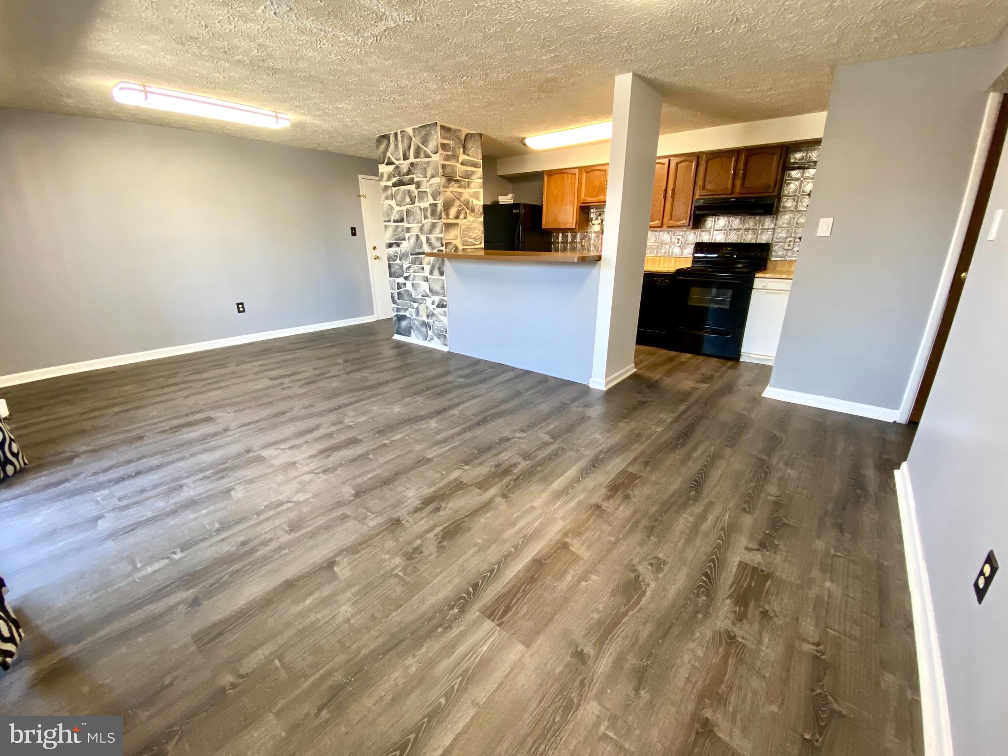 995 Heather Ridge Drive, Unit 4H Frederick, MD 21702 - Photo 4 of 24 Gallery Image 4