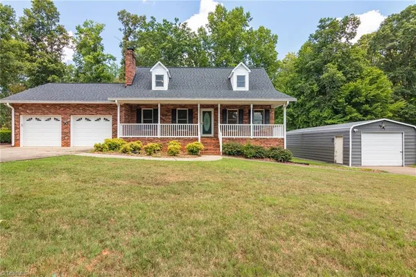 $375,000 | 2301 US Highway 421 East, Yadkinville, NC 27055