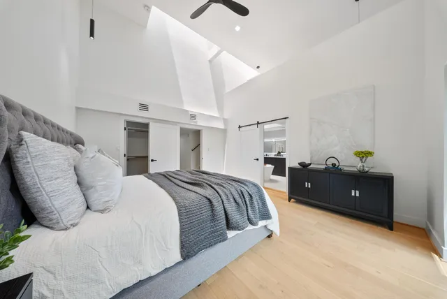 $1,695,000 | 2135 Quenby Street, Houston, TX 77005