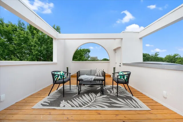 $1,695,000 | 2135 Quenby Street, Houston, TX 77005