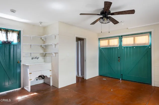 $5,950,000 | 750 North Edinburgh Avenue, Los Angeles, CA 90046