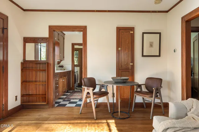 $5,950,000 | 750 North Edinburgh Avenue, Los Angeles, CA 90046