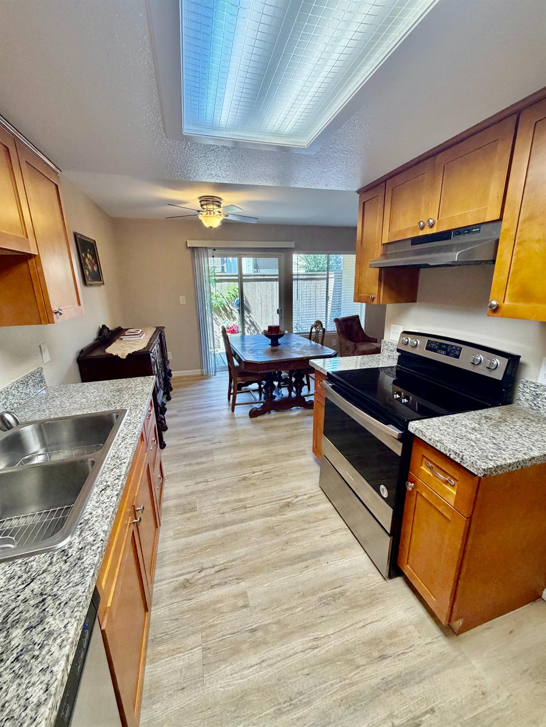 3701 Colonial Drive, Unit 41 Modesto, CA 95356 - Photo 22 of 37