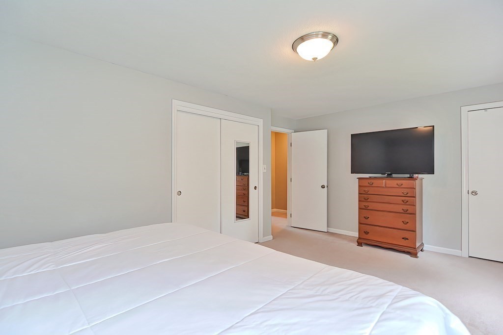 10 Chestnut Road Groton, MA 01450 - Photo 11 of 41