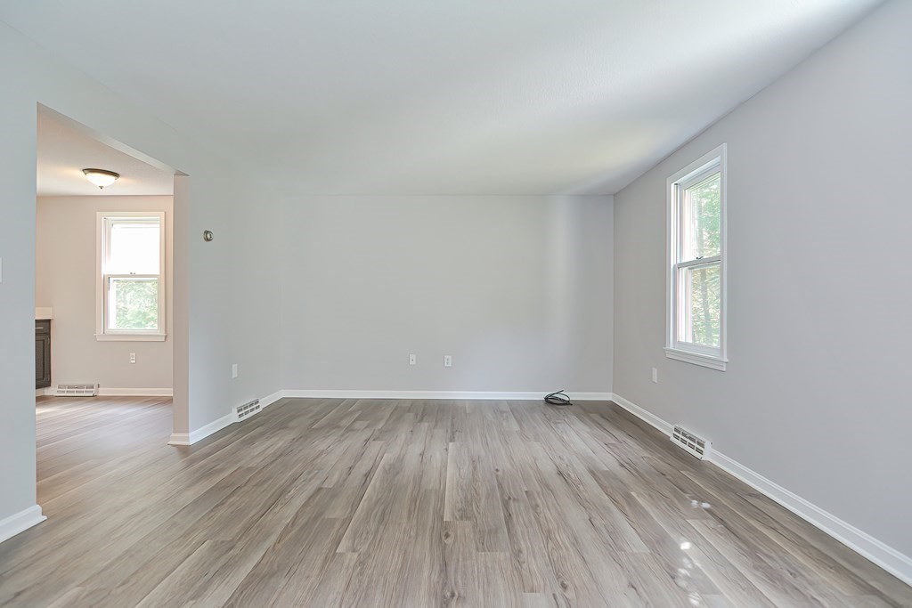 10 Chestnut Road Groton, MA 01450 - Photo 20 of 41