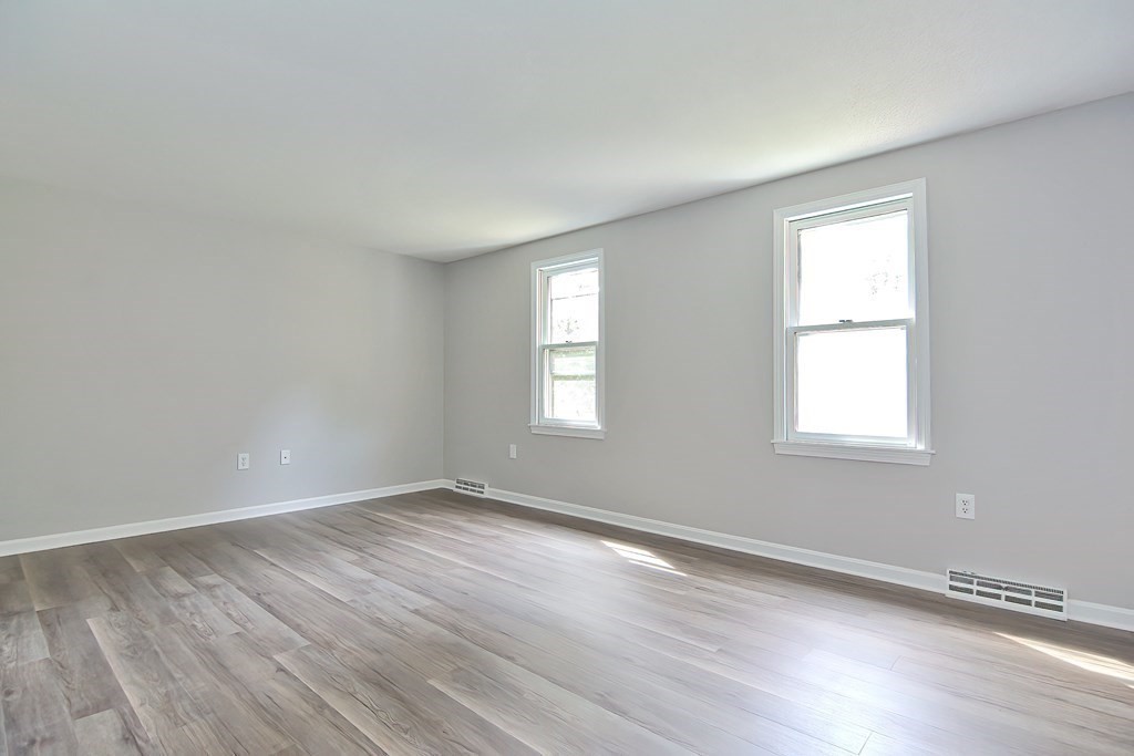 10 Chestnut Road Groton, MA 01450 - Photo 28 of 41