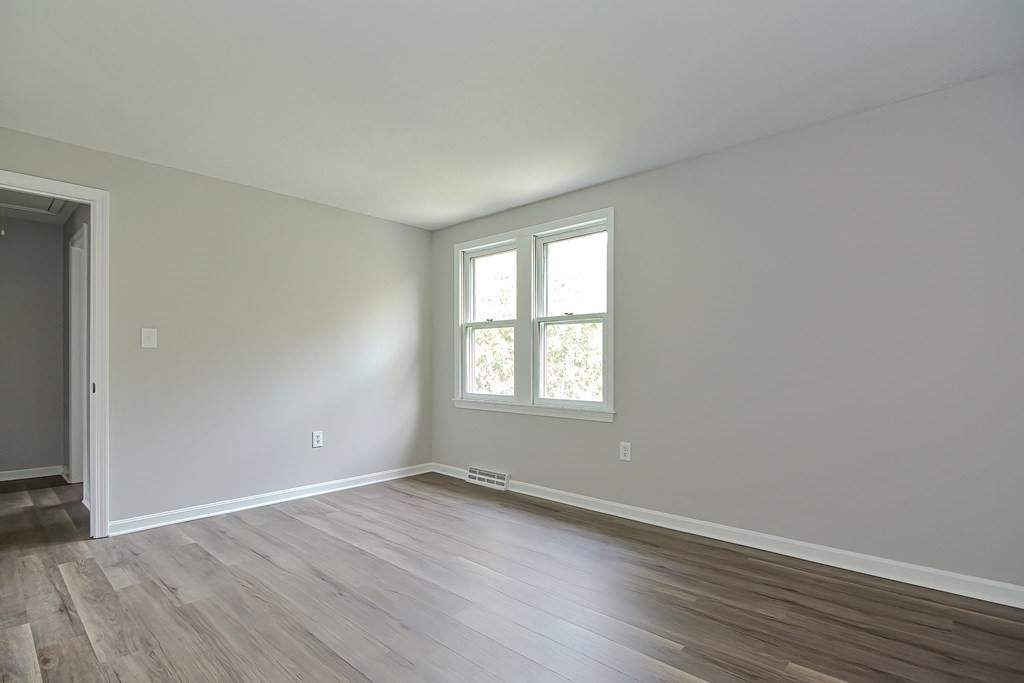 10 Chestnut Road Groton, MA 01450 - Photo 30 of 41