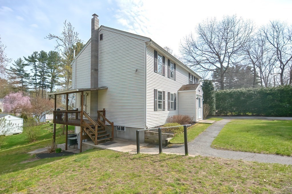 10 Chestnut Road Groton, MA 01450 - Photo 37 of 41
