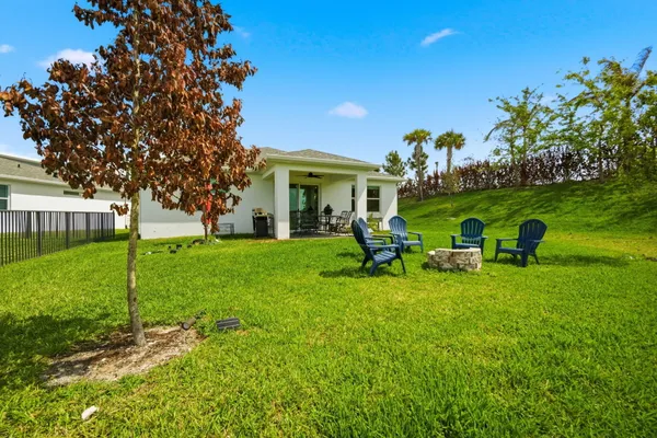 $3,400 | 14519 Southwest Skye Drive, Port St. Lucie, FL 34987