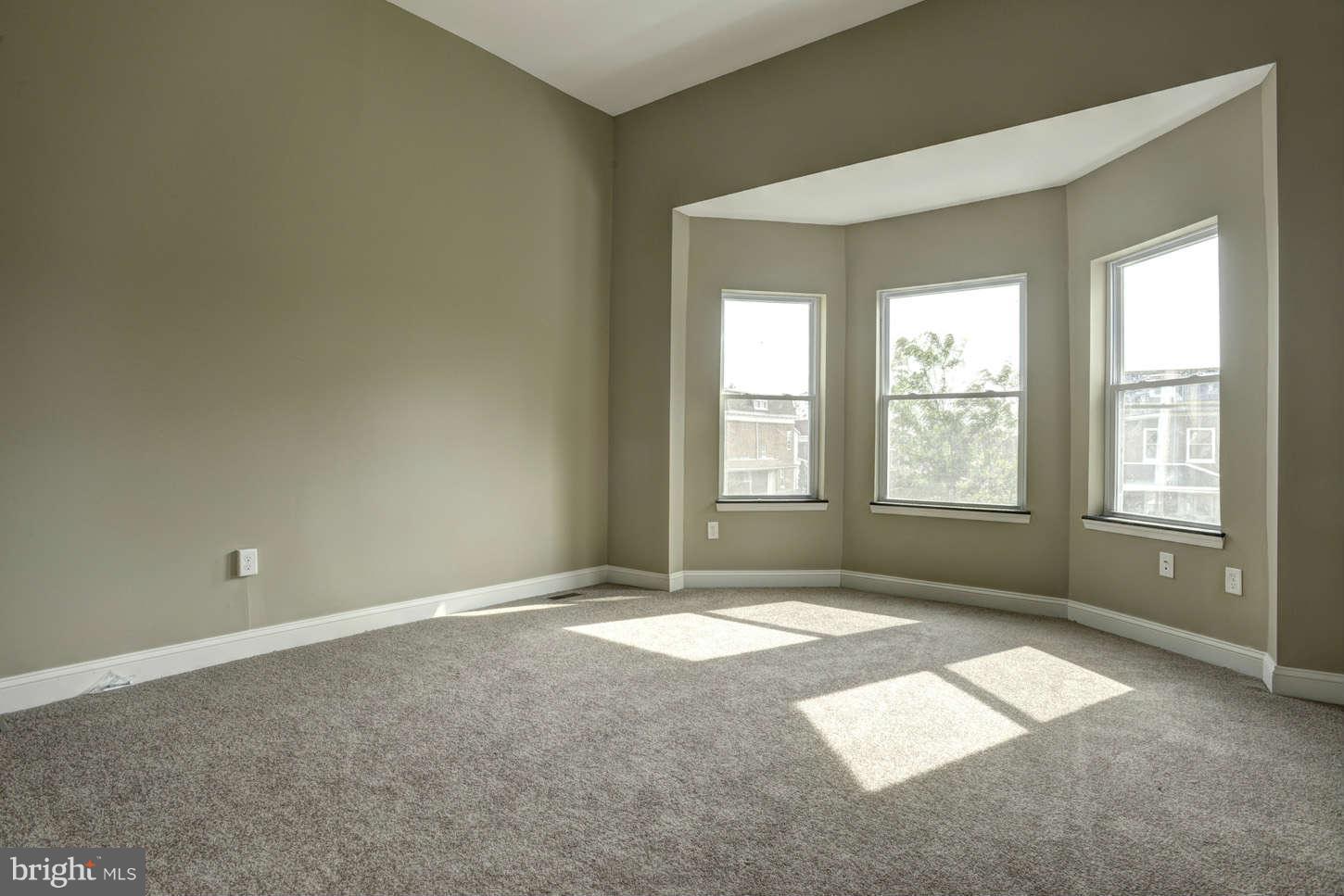 3627 Reisterstown Road Baltimore, MD 21215 - Photo 20 of 30 Bedroom #3 with 3 Bay Window