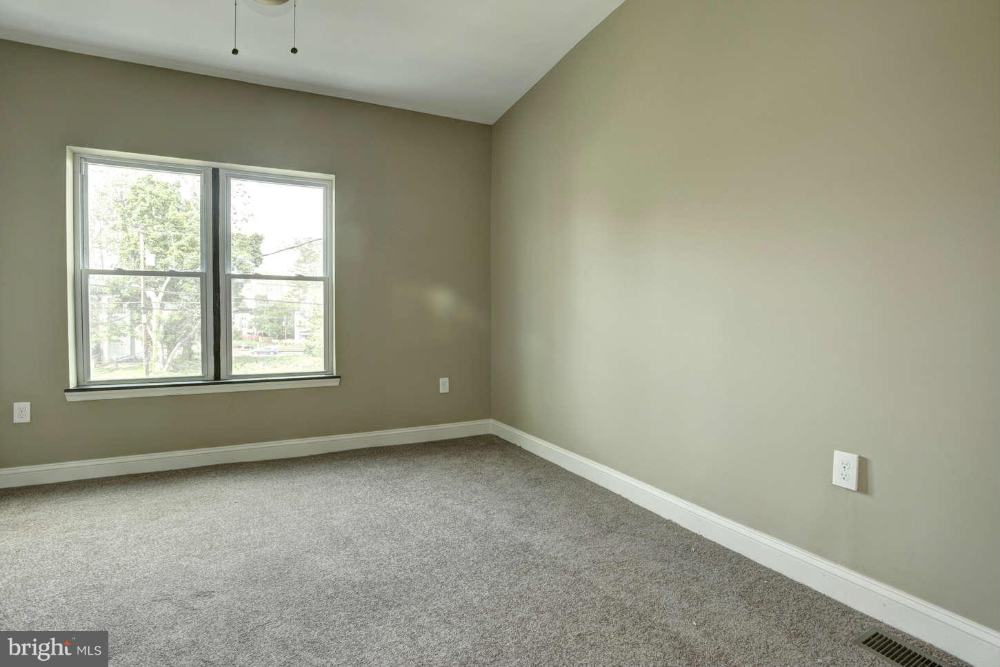 3627 Reisterstown Road Baltimore, MD 21215 - Photo 25 of 30 Bedroom #2