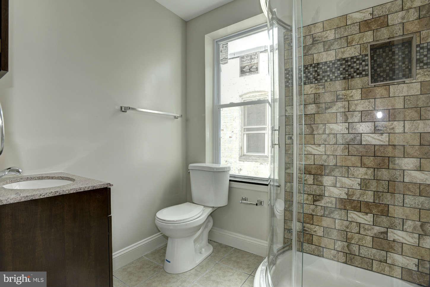 3627 Reisterstown Road Baltimore, MD 21215 - Photo 29 of 30 Bath (Master) with shower