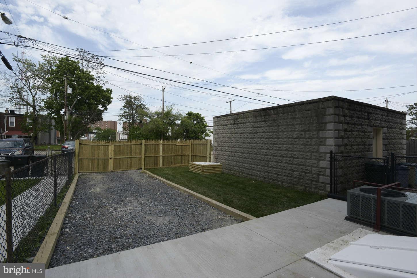 3627 Reisterstown Road Baltimore, MD 21215 - Photo 7 of 30 Exterior (Rear) Yard with carport